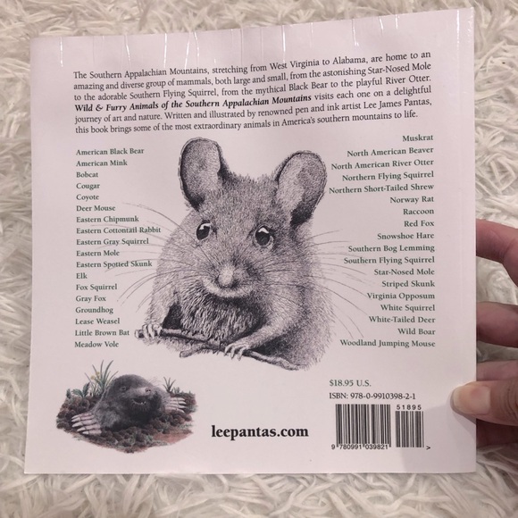 Wild & Furry Animals of the Appalachian Mountains Book Autographed Lee Pantas - Picture 2 of 10